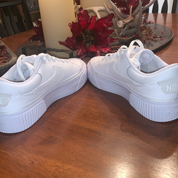 NIKE COURT LEGACY LIFT PLATFORM CASUAL SNEAKER WOMENS 10 - Picture 4 of 7